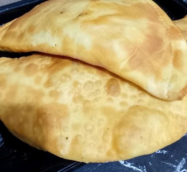 Pastel Frango com queijo